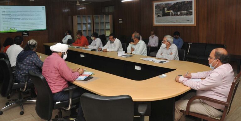 आत्मनिर्भर भारत योजना की ओर उत्तराखंड ने बढ़ाए कदम, युवाओं को बांटा जाएगा 750 करोड़ का लोन ﻿