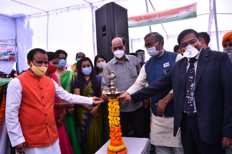 हरक को झटका देने के बाद आखिर सीएम त्रिवेंद्र ने क्यों कि मंत्री सुबोध की तारीफ ﻿