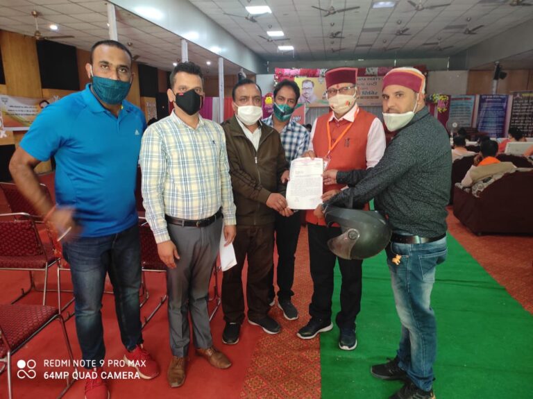 पुरानी पेंशन बहाली को सत्ताधारी दल के विधायकों से की मांग, मांगा समर्थन, विधायकों को सौंपा मांग पत्र ﻿