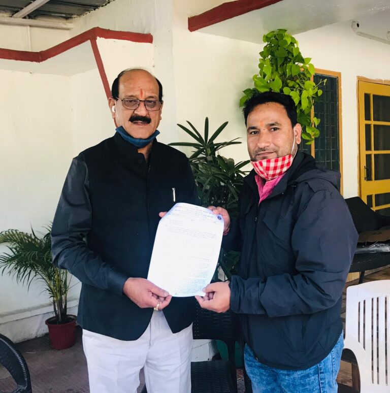 उपनल कर्मचारियों ने नियमितीकरण पर दिया जोर, मांगा समान काम का समान वेतन, उत्तराखंड विद्युत संविदा कर्मचारी संगठन ने कृषि मंत्री सुबोध उनियाल को सौंपा ज्ञापन ﻿