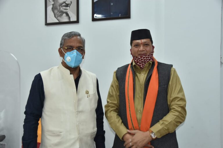 प्रधानमंत्री ग्रामीण सड़क योजना अनुश्रवण परिषद के उपाध्यक्ष राजपाल रावत की अफसरों को नसीहत, पीएमजीएसवाई के लक्ष्य और गुणवत्ता का अफसर रखें विशेष ख्याल, सीएम त्रिवेंद्र रावत से मिल जताया आभार, कहा अड़चनों को दूर करने का करेंगे प्रयास ﻿