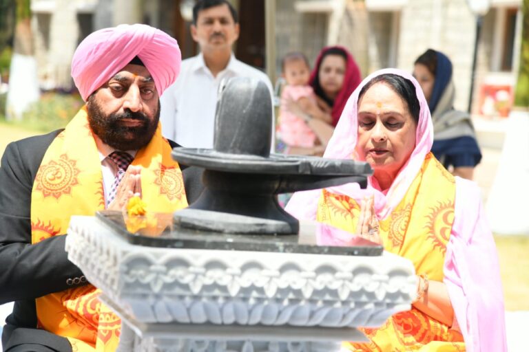 राजभवन में राजप्रज्ञेश्वर महादेव की स्थापना, उत्तराखंड की ख़ुशहाली की कामना के साथ शिवलिंग स्थापित
