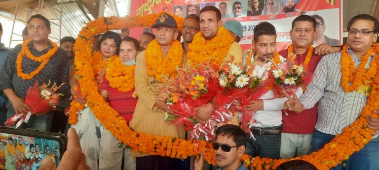 पुरानी पेंशन बहाली को उठी मांग, सरकार पर तेज होगा दबाव, राष्ट्रीय पुरानी पेंशन बहाली संयुक्त मोर्चा के मुकेश बहुगुणा अध्यक्ष, सीताराम पोखरियाल बने महासचिव