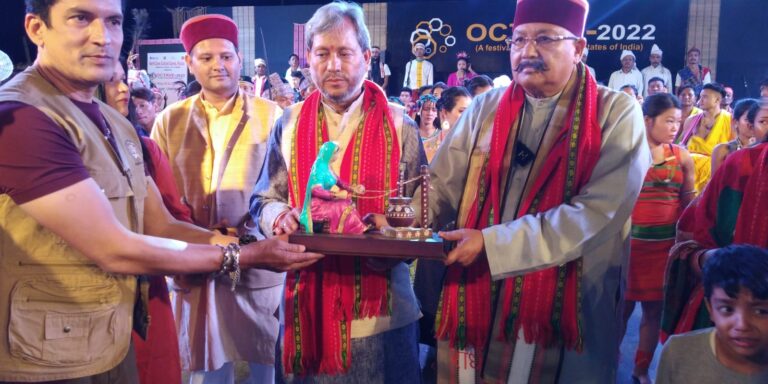 चारधाम यात्रा में श्रद्धालुओं का सैलाब उमड़ा, नौ लाख तीर्थयात्री उत्तराखंड चारधाम पहुंचे