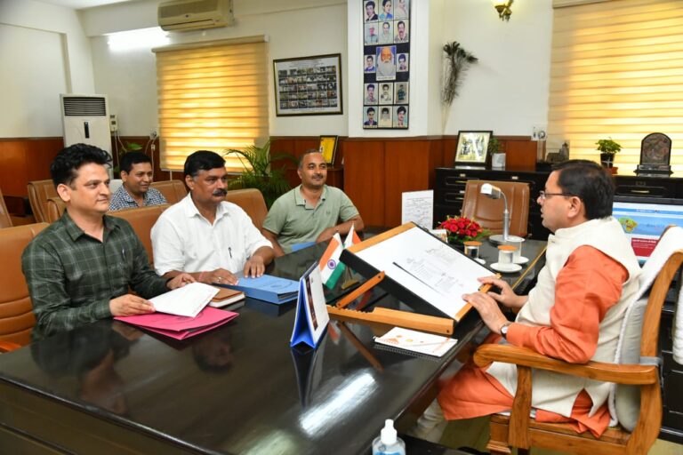 डिप्लोमा इंजीनियर्स समस्या समाधान समिति का जल्द होगा गठन, डिप्लोमा इंजीनियर्स महासंघ ने सीएम से की मुलाकात, अधिवेशन में दिए गए आश्वासनों को पूरा करने की मांग