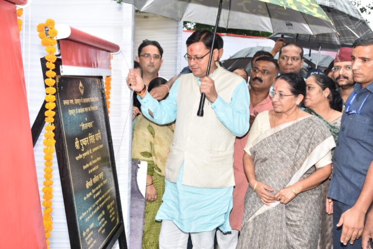 जल निगम की आर्थिक हालत सुधरने पर सीएम ने थपथपाई पीठ, अपने बजट से ही तैयार होगी जल निगम की बहुमंजिला इमारत, सीएम ने किया शिलान्यास, पेयजल, सीवर पाइप, पेयजल, एसटीपी से निकलने वाले पानी, बिल्डिंग निर्माण सामग्री की गुणवत्ता जांचने को बनेगी लैब