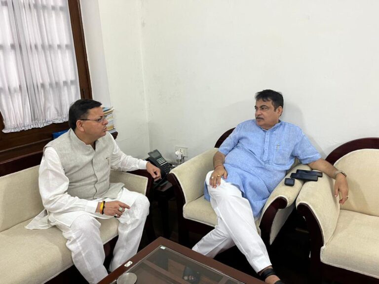मसूरी में दो लेन टनल बनाने को सीएम धामी की पहल, केंद्रीय मंत्री नितिन गडकरी से मिल कर की ये मांग