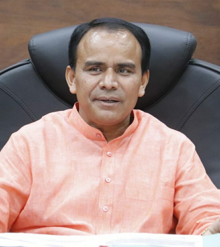 शिक्षा विभाग में खाली पदों पर जल्द होगी डीपीसीः डॉ0 धन सिंह रावत, कैबिनेट में लाई जायेगी डायट एवं आवासीय विद्यालयों की पृथक नियमावाली, बीईओ के रिक्त पदों पर जल्द तैनाती के निर्देश