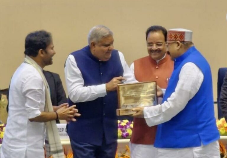 सीएम पुष्कर धामी के काम पर केंद्र ने लगाई मुहर, उत्तराखंड को मिला बेस्ट टूरिज्म डेस्टिनेशन अवार्ड, पर्यटन के सर्वांगीण विकास के लिए भी प्रदेश को प्रथम पुरस्कार