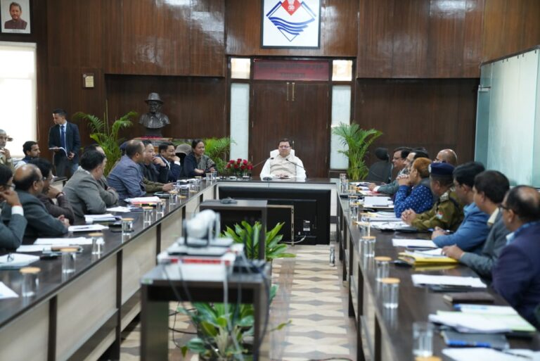 शिक्षा मंत्री डॉ रावत ने कहा कि अब जल्द ही गुजरात सरकार की तर्ज पर उत्तराखंड में भी विद्या समीक्षा केंद्र बनाए जा रहे हैं।