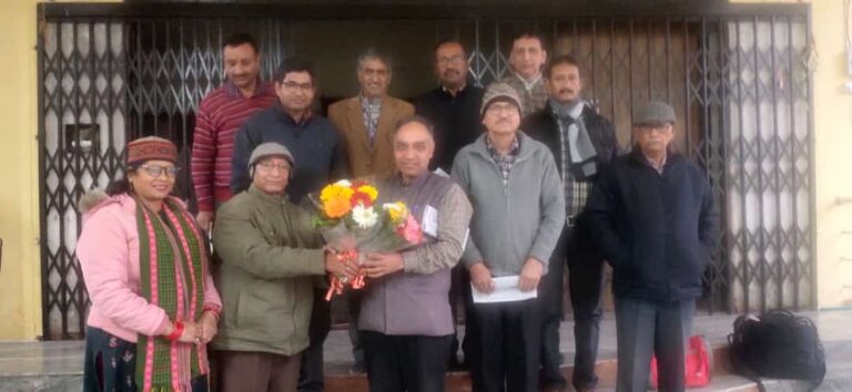 कुमाऊनी भाषा व संस्कृति के संवर्धन के परिपेक्ष्य में कुर्मांचल भवन जी एम एस रोड़ देहरादून में केंद्रीय कुर्मांचल परिषद अध्यक्ष श्री कमल सिंह रजवार जी के तत्वावधान में गोष्ठी का आयोजन किया गया |