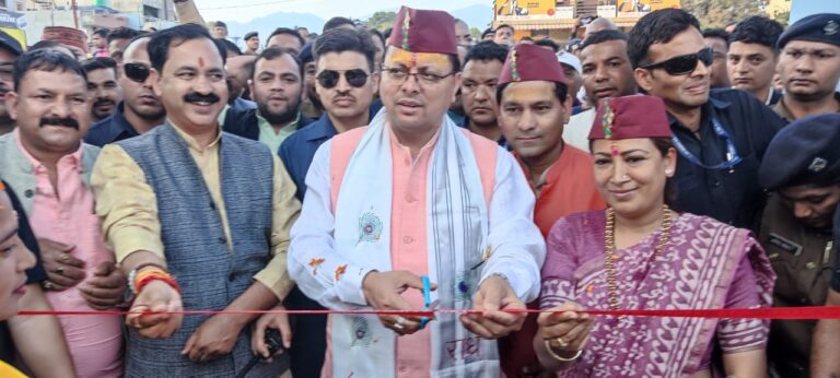 मुख्यमंत्री श्री पुष्कर सिंह धामी ने चंपावत के टनकपुर में आयोजित 10 दिवसीय सरस आजीविका मेला 2023 का शुभारंभ किया।