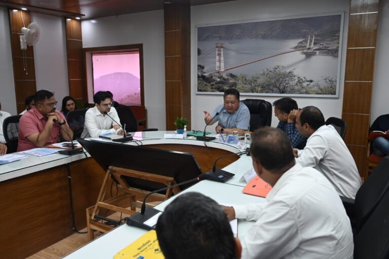 श्री एल. फैनई, प्रमुख सचिव, समाज कल्याण, जनजाति कल्याण एवं अल्पसंख्यक कल्याण विभाग, उत्तराखंड शासन की अध्यक्षता में मंगलवार को जनपद स्तरीय अधिकारियों के साथ विभिन्न योजनाओं एवं कार्यक्रमों की समीक्षा बैठक आयोजित की गई।