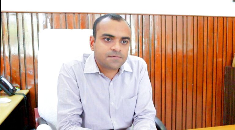 जिलाधिकारी मयूर दीक्षित की अध्यक्षता में जनपद रुद्रप्रयाग में स्थित जिम कार्बेट संग्रहालय के फर्नीशिंग के कार्य को तत्परता से कराने के लिए बैठक आयोजित की गई !