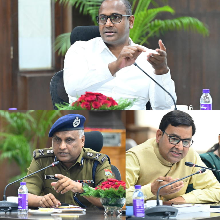 मुख्य निर्वाचन अधिकारी डॉ. बी.वी.आर.सी. पुरुषोत्तम ने सभी ज़िलाधिकारियों एवं पुलिस अधीक्षकों के साथ ली समीक्षा बैठक l