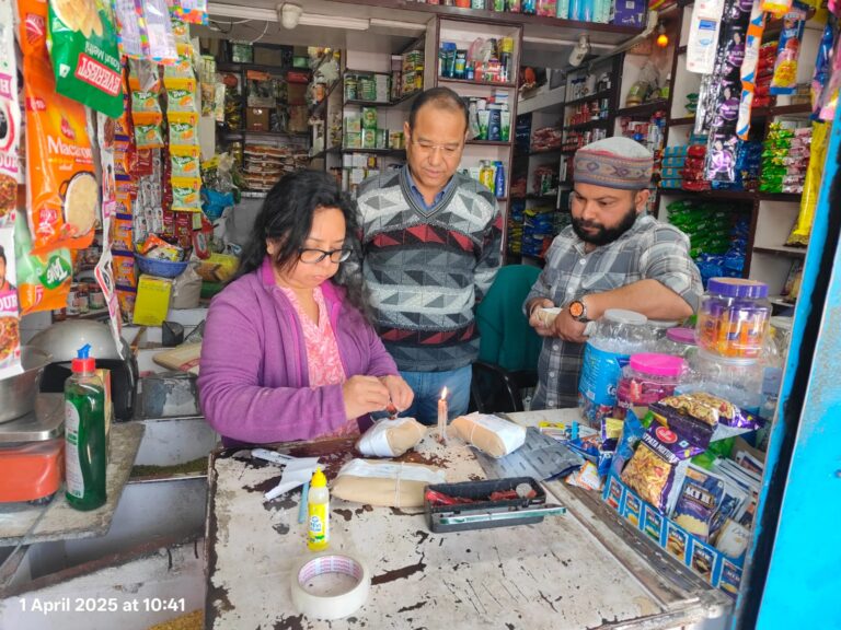 सीएम धामी के कड़े निर्देश, बख्शे नहीं जाएंगे मिलावटखोर, जांच समिति का गठन, तीन दिन में रिपोर्ट देगी समिति