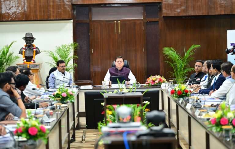 ऋण प्रक्रियाओं और बीमा क्लेम में सरलीकरण हो, ऋण जमा अनुपात बढ़ाने पर दिया जाए विशेष जोर- मुख्यमंत्री