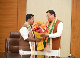 मुख्यमंत्री पुष्कर सिंह धामी ने भारतीय जनता पार्टी के नव निर्वाचित राष्ट्रीय अध्यक्ष नितिन नवीन से मुलाकात की और उन्हें बधाई एवं शुभकामनाएं दीं।