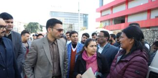 खुदाई मानकों के उल्लंघन से जनमानस हुए चोटिल; XEN , ठेकेदार पर संगीन धाराओं में मुकदमा दर्ज l