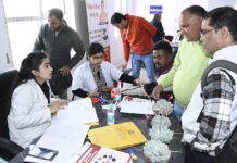 मुख्यमंत्री पुष्कर सिंह धामी के निर्देश पर हल्द्वानी मीडिया सेंटर में पत्रकारों के लिए एक निःशुल्क स्वास्थ्य शिविर का आयोजन किया गया।