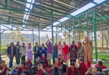 संवासनियों के चेहरे पर मुस्कान लौटाती डीएम सविन बंसल की संवेदनशील पहल