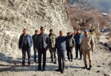 मुख्यमंत्री के निर्देश पर सचिव लोक निर्माण ने किया चारधाम यात्रा मार्गो का स्थलीय निरीक्षण।