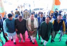 भराड़ीसैंण (गैरसैंण) में विधानसभा बजट सत्र में प्रतिभाग हेतु प्रस्थान करते हुए मुख्यमंत्री श्री पुष्कर सिंह धामी ।