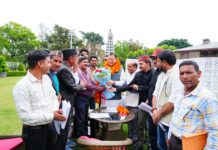 दिवारीखौल जोखणी मोटर मार्ग की वित्तीय स्वीकृति के लिये क्षेत्रीय जनप्रतिनिधियों ने मुख्यमंत्री का जताया आभार