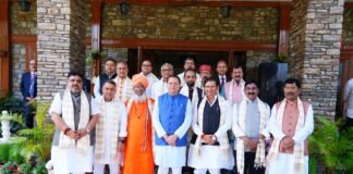 मुख्यमंत्री श्री पुष्कर सिंह धामी से शनिवार को मुख्यमंत्री आवास में ओबीसी वेलफेयर पार्लियामेंट्री कमेटी भेंट की।