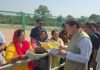 मुख्यमंत्री पुष्कर सिंह धामी ने लोहियाहेड हेलीपैड पर जनता और जनप्रतिनिधियों से मुलाकात की, उनकी शिकायतें सुनीं और अधिकारियों को समस्याओं के समाधान के निर्देश दिए।