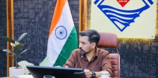गंभीर बीमारी से ग्रसित बच्चों के चिन्हीकरण अभियान में तेजी लाने के डीएम डॉ0 आशीष चौहान ने दिए निर्देश l