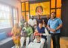 मुख्यमंत्री श्री पुष्कर सिंह धामी ने विधायक श्री अरविंद पांडेय के आवास पहुंचकर परिजनों से की भेंट l