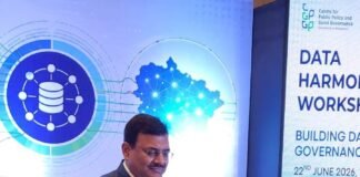 मुख्य सचिव श्री आनंद बर्द्धन की अध्यक्षता में सोमवार को सचिवालय में उत्तराखण्ड रोपवे डेवलपमेंट लिमिटेड की निदेशक मंडल की द्वितीय बैठक संपन्न हुई।