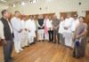 मुख्यमंत्री से पूर्व विधायकों ने की शिष्टाचार भेंट, सर्वाधिक कार्यकाल के लिए दी बधाई l