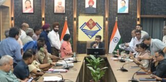 अतिक्रमण, अवैध फैक्ट्री और आपदा कार्यों में अनियमितता पर डीएम सख्त, अधिकारियों को दिए जांच के निर्देश l