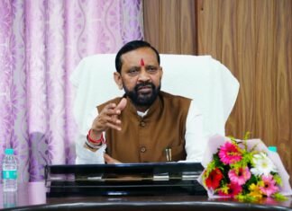 सफाई कर्मचारियों की समस्याओं का समयबद्ध समाधान सुनिश्चित करें अधिकारी: मकवाना