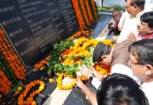 रामपुर तिराहा के अमर बलिदानियों को मुख्यमंत्री श्री पुष्कर सिंह धामी ने दी श्रद्धांजलि l
