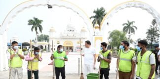 सेवा संकल्प अभियान’ के तहत नानकमत्ता पहुंचे मुख्यमंत्री धामी, स्वच्छता अभियान में किया श्रमदान l