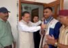 एशियन गेम्स में कांस्य पदक जीतने वाले बॉक्सर कपिल पोखरिया ने मुख्यमंत्री धामी से की भेंट।
