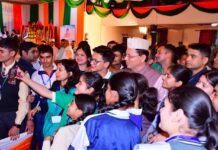 मुख्यमंत्री ने 5वें सीमावर्ती पहाड़ी ज़िला बाल विज्ञान महोत्सव का उद्घाटन किया; इसमें 240 बाल वैज्ञानिक भाग ले रहे हैं।