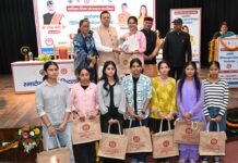 कन्या पूजन तभी सार्थक, जब बेटियों को मिले सम्मान, सुरक्षा और आगे बढ़ने के समान अवसर : मुख्यमंत्री