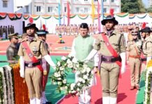 मुख्यमंत्री ने पुलिस स्मृति दिवस पर शहीद जवानों को दी श्रद्धांजलि, परिजनों को किया सम्मानित l