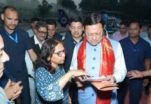 मुख्यमंत्री ने सुनीं जनसमस्याएं, अधिकारियों को दिए त्वरित समाधान के निर्देश।