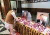 मुख्यमंत्री श्री पुष्कर सिंह धामी ने पूर्व मुख्यमंत्री स्वर्गीय मेजर जनरल भुवन चन्द्र खंडूड़ी (से.नि.) एवं पूर्व कैबिनेट मंत्री स्वर्गीय श्री हीरा सिंह बिष्ट के चित्रों पर पुष्प अर्पित कर उन्हें श्रद्धांजलि दी।